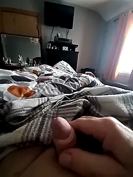 Snapshot of rem4001@xh chatting on November 18, 2025, 1:03 pm rem4001xh online show from November 18, 2025, 1:03 pm