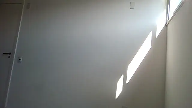 Juninho10c online show from December 2, 2025, 7:37 pm