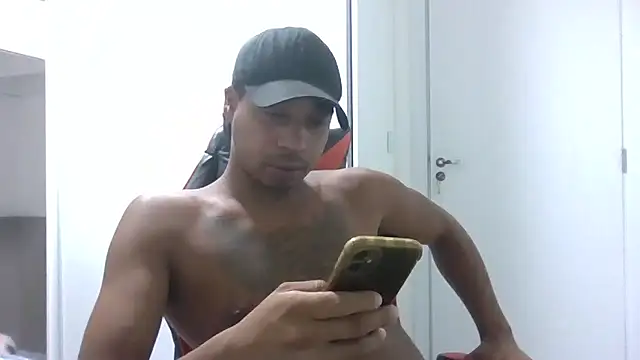 Juninho10c online show from February 2, 2026, 1:37 am