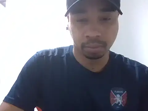 Juninho10c online show from November 7, 2025, 4:11 pm