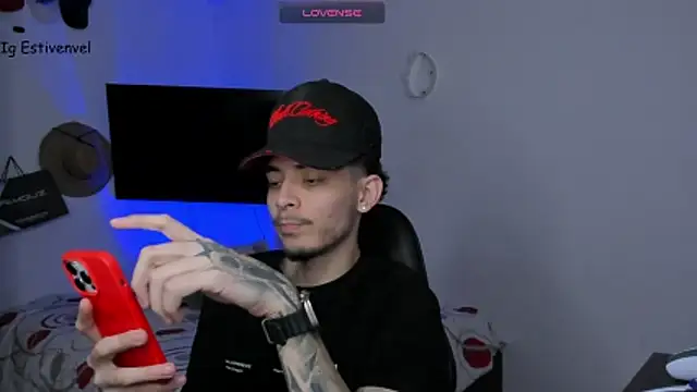 steve latin online show from November 6, 2025, 5:06 pm