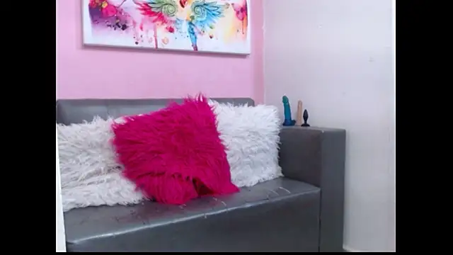 danygonzalez  online show from January 28, 2025, 12:43 pm