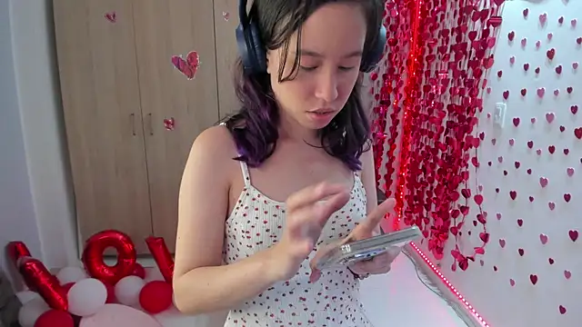 Anto herrera online show from February 18, 2025, 11:52 pm