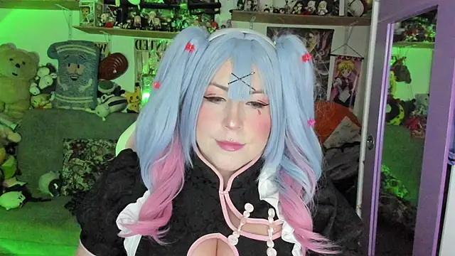 candyy new online show from February 16, 2026, 9:02 pm