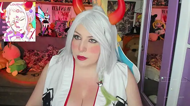 candyy new online show from October 21, 2025, 6:29 pm