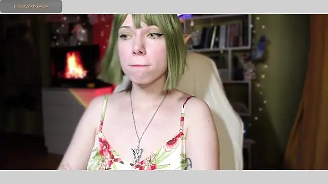 freya sunny online show from March 4, 2025, 5:11 am