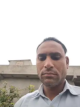 Snapshot of Maneeshpoppy chatting on July 6, 2026, 1:01 am Maneeshpoppy online show from July 6, 2026, 1:01 am