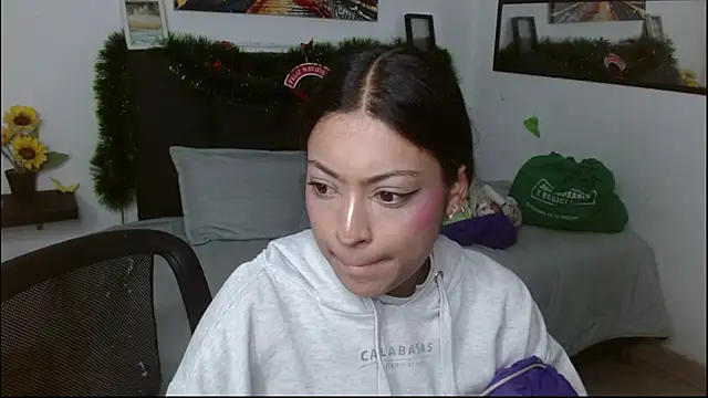 vaness weet online show from January 13, 2026, 8:35 pm