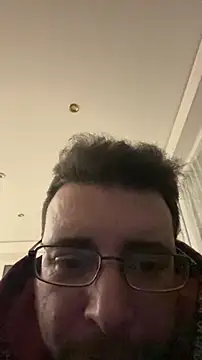 Snapshot of Italo1988 chatting on November 20, 2025, 10:52 pm Italo1988 online show from November 20, 2025, 10:52 pm