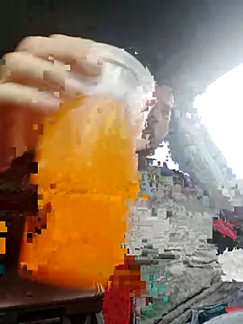 Snapshot of JohnnyFaster chatting on November 15, 2025, 1:37 pm JohnnyFaster online show from November 15, 2025, 1:37 pm