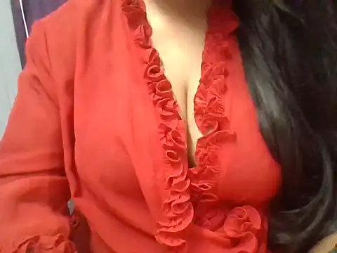 Roopshikha39 online show from May 4, 2026, 6:11 pm