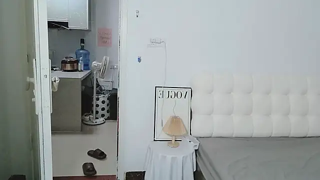 Snapshot of QiuPeiPeimmm chatting on December 1, 2025, 3:24 pm QiuPeiPeimmm online show from December 1, 2025, 3:24 pm