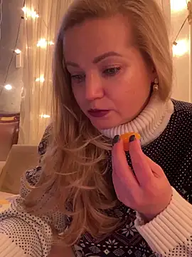 Snapshot of Lady__Maria chatting on February 5, 2025, 4:47 pm Lady Maria online show from February 5, 2025, 4:47 pm