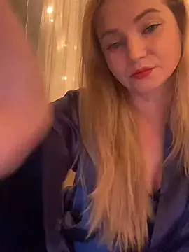 Snapshot of Lady__Maria chatting on February 19, 2025, 4:00 pm Lady Maria online show from February 19, 2025, 4:00 pm