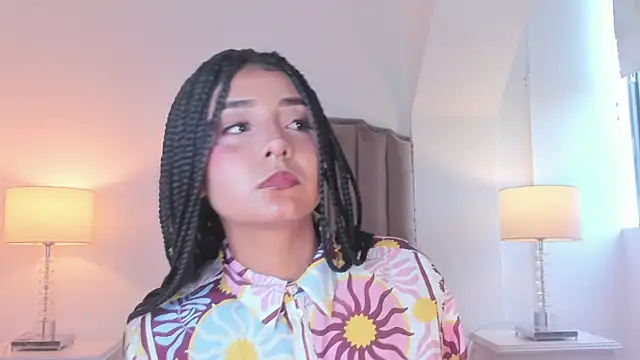 Snapshot of Emma_Torres__ chatting on June 29, 2026, 12:38 pm Emma Torres online show from June 29, 2026, 12:38 pm