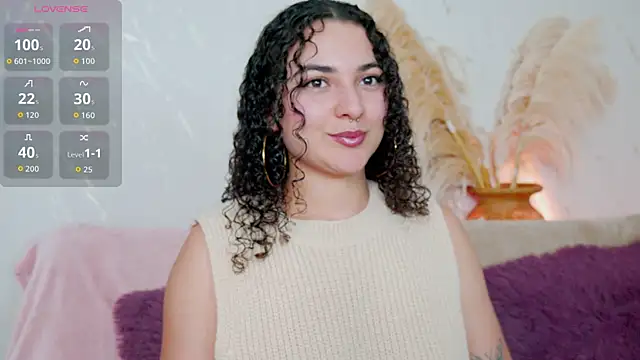 Snapshot of merida_bell18 chatting on June 16, 2026, 8:42 pm merida bell18 online show from June 16, 2026, 8:42 pm
