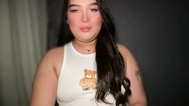 Snapshot of MissCataleyaxxx chatting on November 30, 2025, 1:06 am MissCataleyaxxx online show from November 30, 2025, 1:06 am