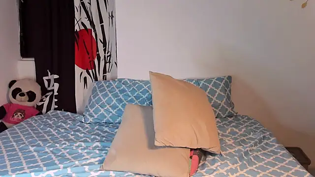 Snapshot of caylinhot7 chatting on November 19, 2025, 5:40 am caylinhot7 online show from November 19, 2025, 5:40 am