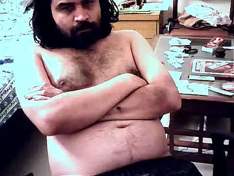 aksxi1 online show from November 4, 2025, 5:06 pm