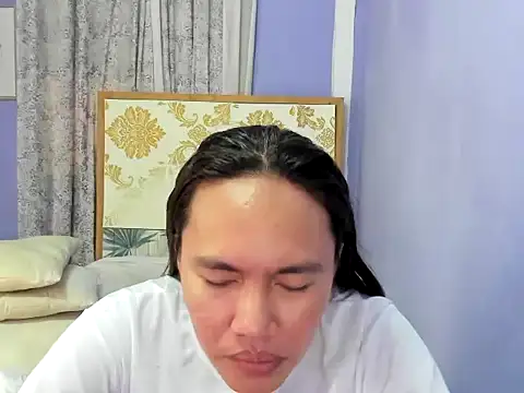 Snapshot of lady_kim_boner chatting on October 15, 2025, 6:44 am lady kim boner online show from October 15, 2025, 6:44 am