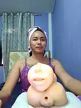 lady kim boner online show from June 19, 2026, 7:14 am