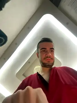 boyygirlls online show from November 21, 2025, 5:50 am