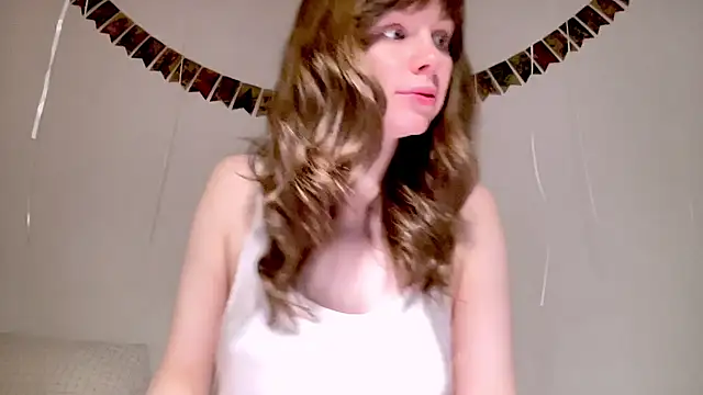 Snapshot of Nikki_Mimimi chatting on December 3, 2025, 10:03 am Nikki Mimimi online show from December 3, 2025, 10:03 am