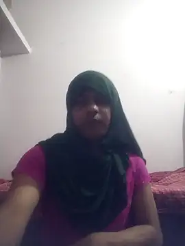 Snapshot of sonalicrossy chatting on May 7, 2026, 9:45 am sonalicrossy online show from May 7, 2026, 9:45 am