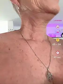 German Milf online show from May 8, 2026, 1:04 pm