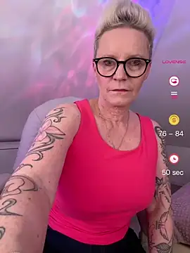German Milf online show from April 23, 2026, 1:02 pm