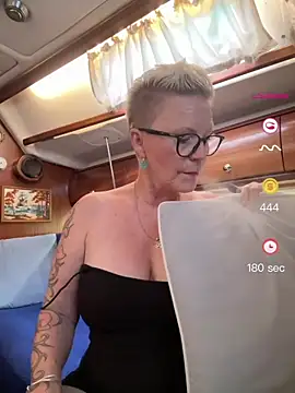 Snapshot of German_Milf chatting on July 17, 2026, 9:06 am German Milf online show from July 17, 2026, 9:06 am