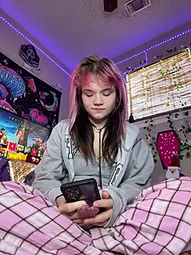 Cutiepiespanks online show from December 20, 2025, 7:06 pm