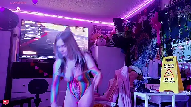 Cutiepiespanks online show from March 18, 2025, 9:12 am
