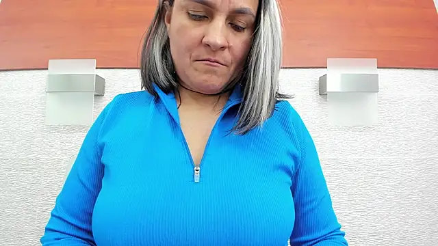 Snapshot of allice_green chatting on July 29, 2026, 1:16 am allice green online show from July 29, 2026, 1:16 am