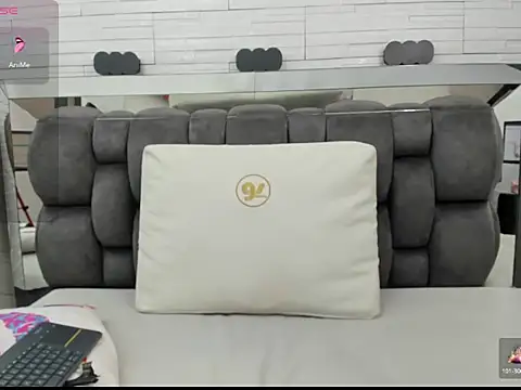 Snapshot of allice_green chatting on June 27, 2026, 1:44 am allice green online show from June 27, 2026, 1:44 am
