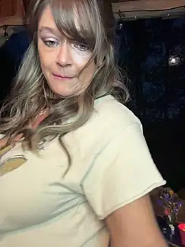 Snapshot of cowgirlc chatting on May 29, 2026, 1:55 am cowgirlc online show from May 29, 2026, 1:55 am
