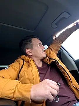 Hakocity2200 online show from November 14, 2025, 12:42 pm