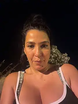 Cataleya80 online show from June 26, 2026, 9:09 pm