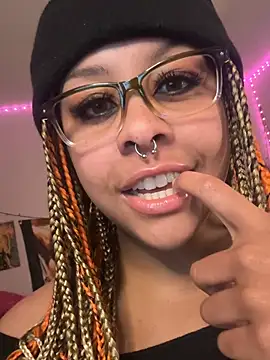 N1NT3NDH03 online show from February 26, 2026, 3:39 am