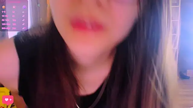 Snapshot of MollyLollipop chatting on March 23, 2026, 2:33 am MollyLollipop online show from March 23, 2026, 2:33 am