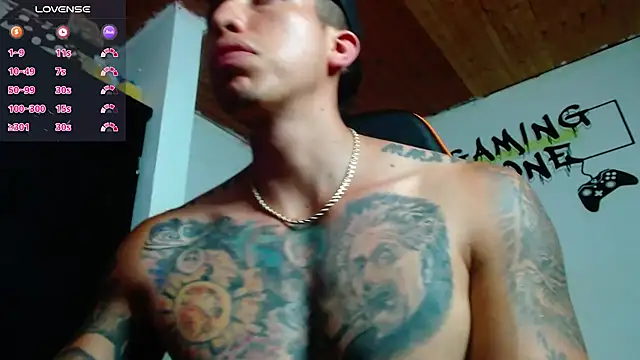 Snapshot of Adam_Hudsond chatting on February 15, 2025, 8:23 pm Adam Hudsond online show from February 15, 2025, 8:23 pm