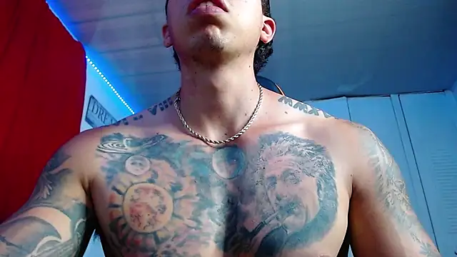 Snapshot of Adam_Hudsond chatting on March 19, 2025, 11:39 am Adam Hudsond online show from March 19, 2025, 11:39 am