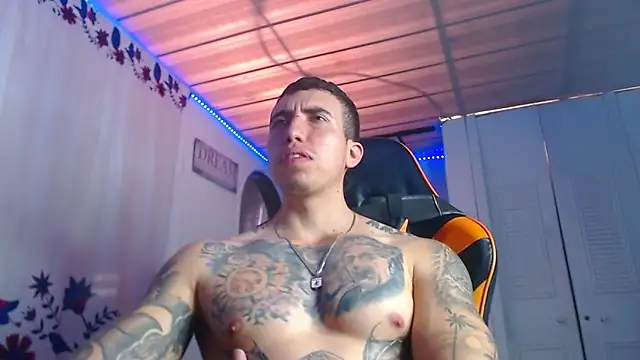 Snapshot of Adam_Hudsond chatting on February 20, 2026, 3:03 pm Adam Hudsond online show from February 20, 2026, 3:03 pm