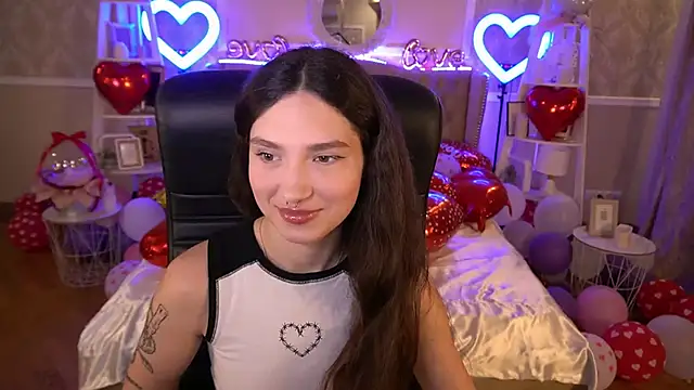 BabyFlowerr online show from February 26, 2025, 7:53 pm