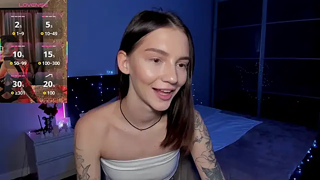 SophieCatty online show from March 17, 2026, 9:07 pm