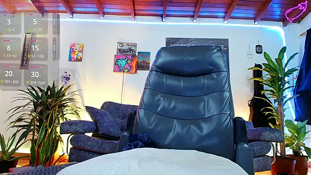 Snapshot of RyanCarter_ chatting on October 9, 2025, 2:28 pm RyanCarter online show from October 9, 2025, 2:28 pm