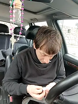 White rabbit  online show from March 6, 2026, 3:29 pm