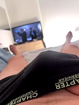 Krasavzi online show from October 6, 2025, 2:51 pm