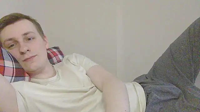 Snapshot of your_andy chatting on April 29, 2026, 5:44 am your andy online show from April 29, 2026, 5:44 am