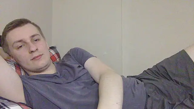 Snapshot of your_andy chatting on November 29, 2025, 7:41 am your andy online show from November 29, 2025, 7:41 am